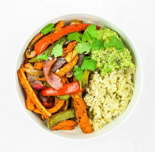 Looking to level up your meal prep game? You're in for a treat! Welcome to the world of healthy vegan meal prep, where deliciousness meets nourishment! Let's explore mouthwatering recipes, time-saving tips, and lots of plant-powered goodness together! Get ready to transform your kitchen into a veggie paradise! #VeganMealPrep #HealthyEating #PlantBasedDelights